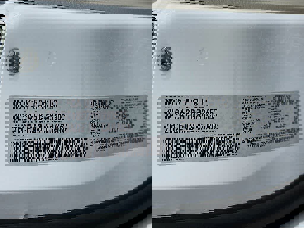 Used 2024 Chrysler Pacifica Touring-L image 26