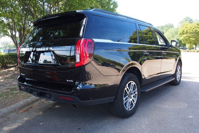 Certified 2025 Ford Expedition Max Active RWD image 7