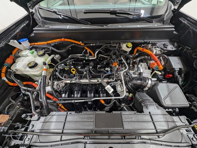 Certified 2024 Ford Maverick Lariat FWD image 11