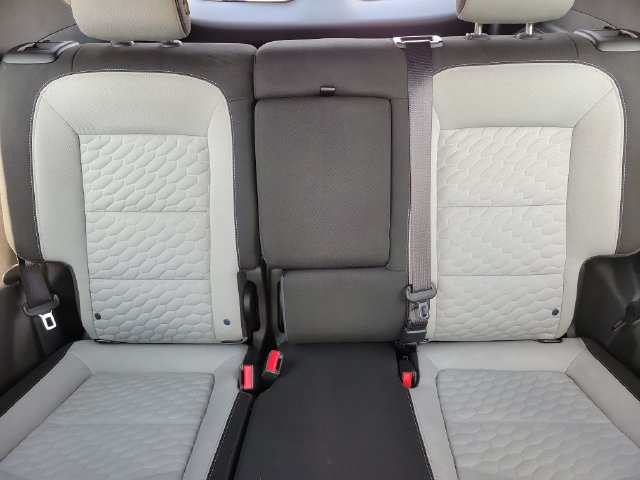 Used 2019 Chevrolet Equinox LS FWD image 18