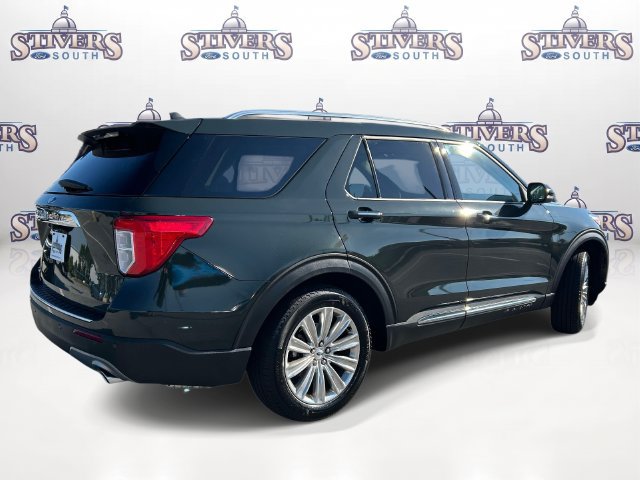 Certified 2024 Ford Explorer Limited w/ Limited Technology Package RWD image 3