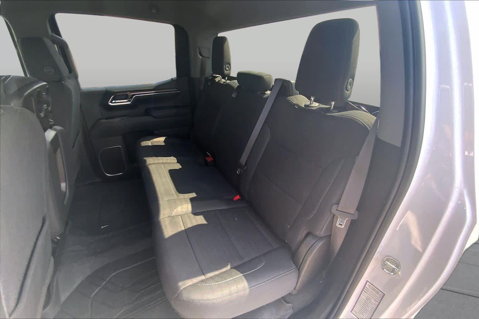 Used 2024 Chevrolet Silverado 1500 LT w/ Protection Package AWD/4WD image 21