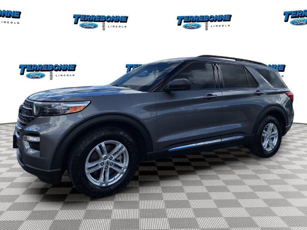 Certified 2022 Ford Explorer XLT w/ Equipment Group 202A