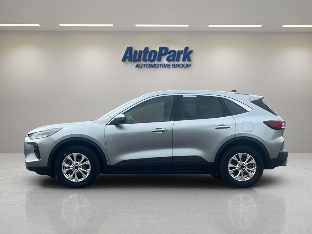 Certified 2023 Ford Escape Active w/ Tech Pack #2 AWD/4WD image 4