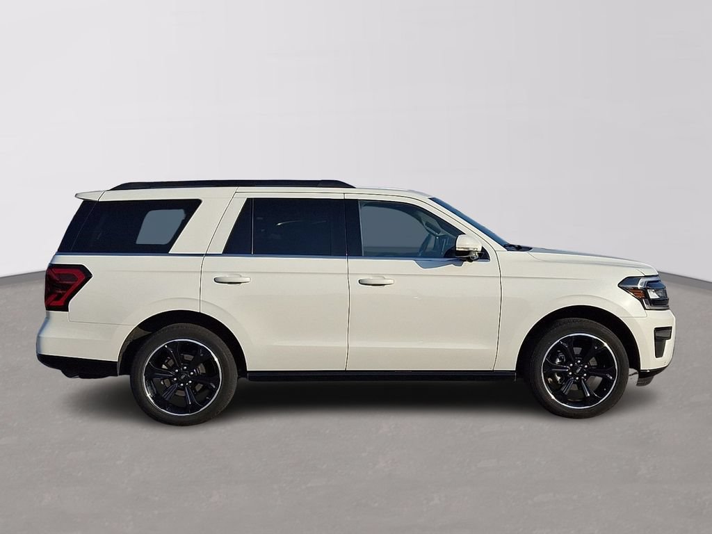 Certified 2024 Ford Expedition Limited AWD/4WD image 7