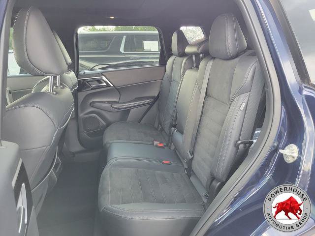 Used 2022 Mitsubishi Outlander SEL Black Edition FWD image 16