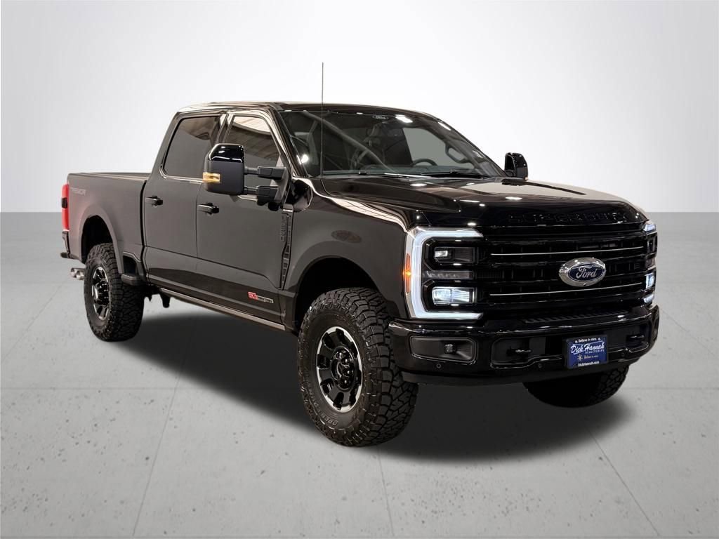Certified 2026 Ford F250 Platinum w/ Tremor Off-Road Package AWD/4WD image 9