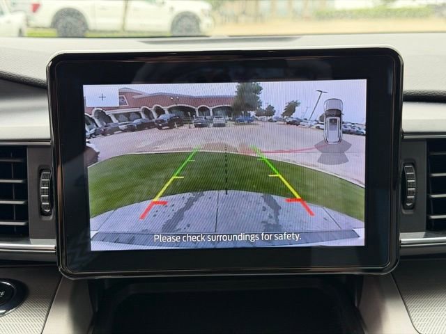 Certified 2023 Ford Explorer XLT w/ Equipment Group 202A RWD image 17