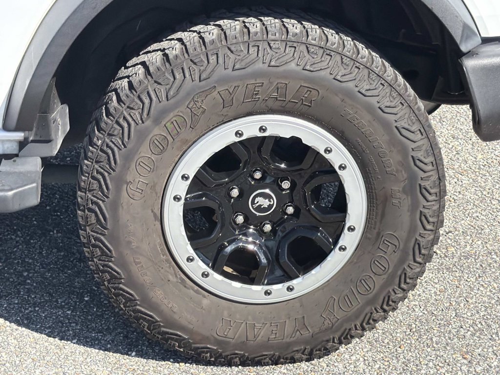 Certified 2023 Ford Bronco Outer Banks w/ Sasquatch Package AWD/4WD image 10