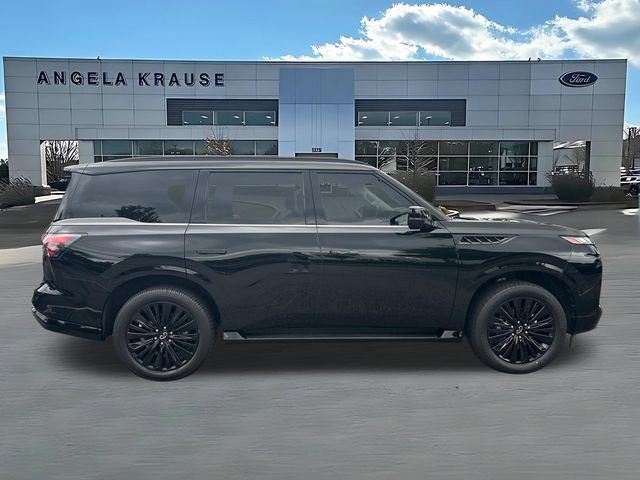 Used 2025 INFINITI QX80 Luxe RWD image 10