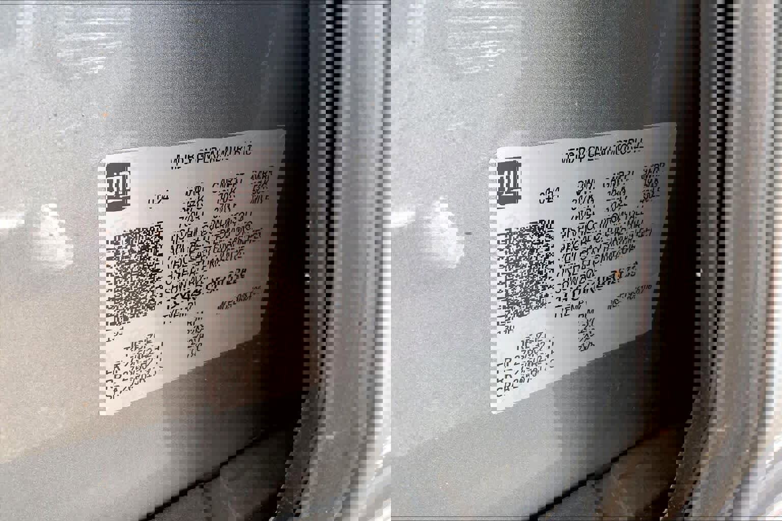 Used 2024 Cadillac Escalade Premium Luxury w/ Performance Package image 36