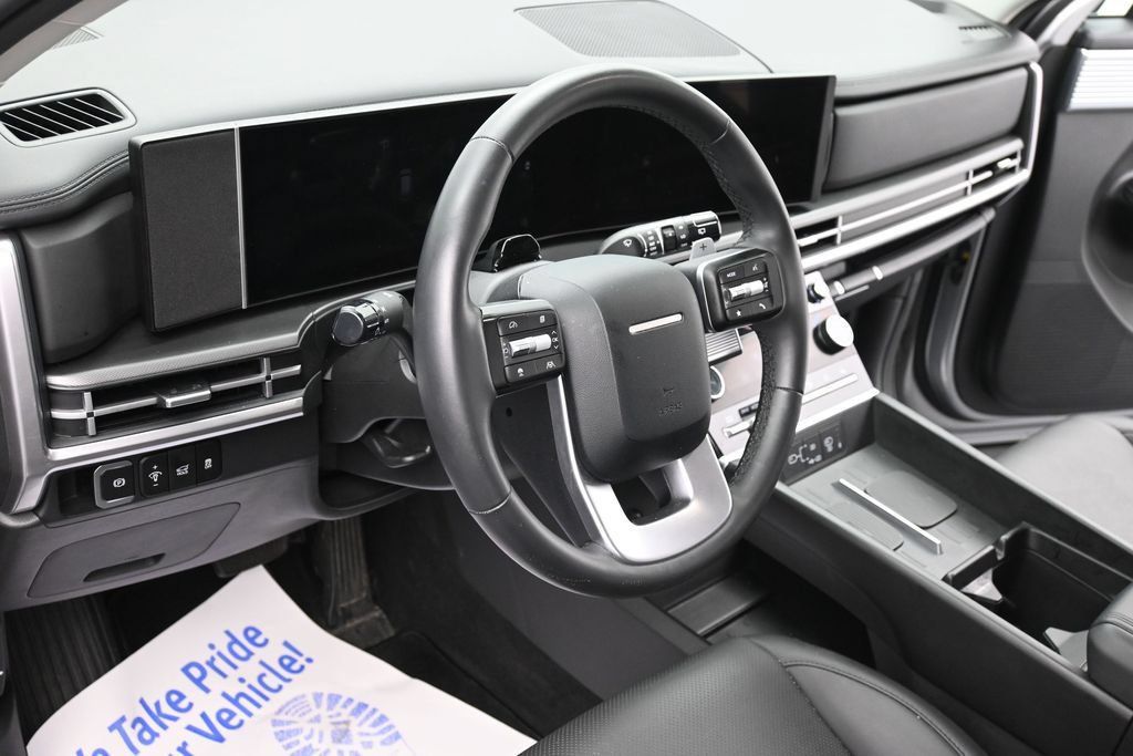 Used 2025 Hyundai Santa Fe SEL AWD/4WD image 15