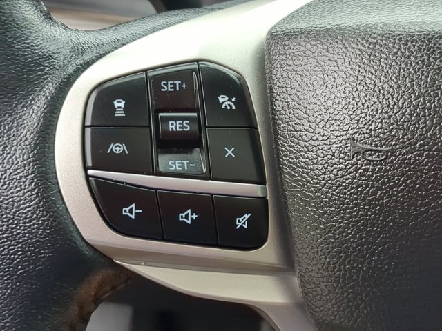 Certified 2022 Ford Explorer Limited w/ Equipment Group 301A AWD/4WD image 18