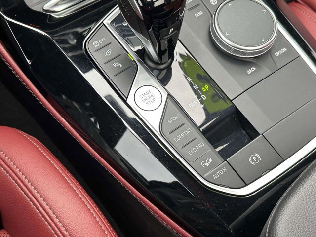 Used 2023 BMW X4 M40i w/ Premium Package image 33