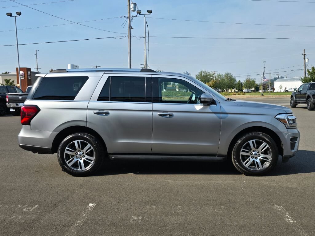 Certified 2024 Ford Expedition Limited AWD/4WD image 5