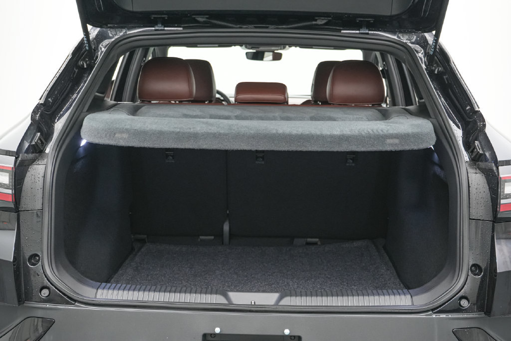 Used 2024 Volkswagen ID.4 2WD image 20