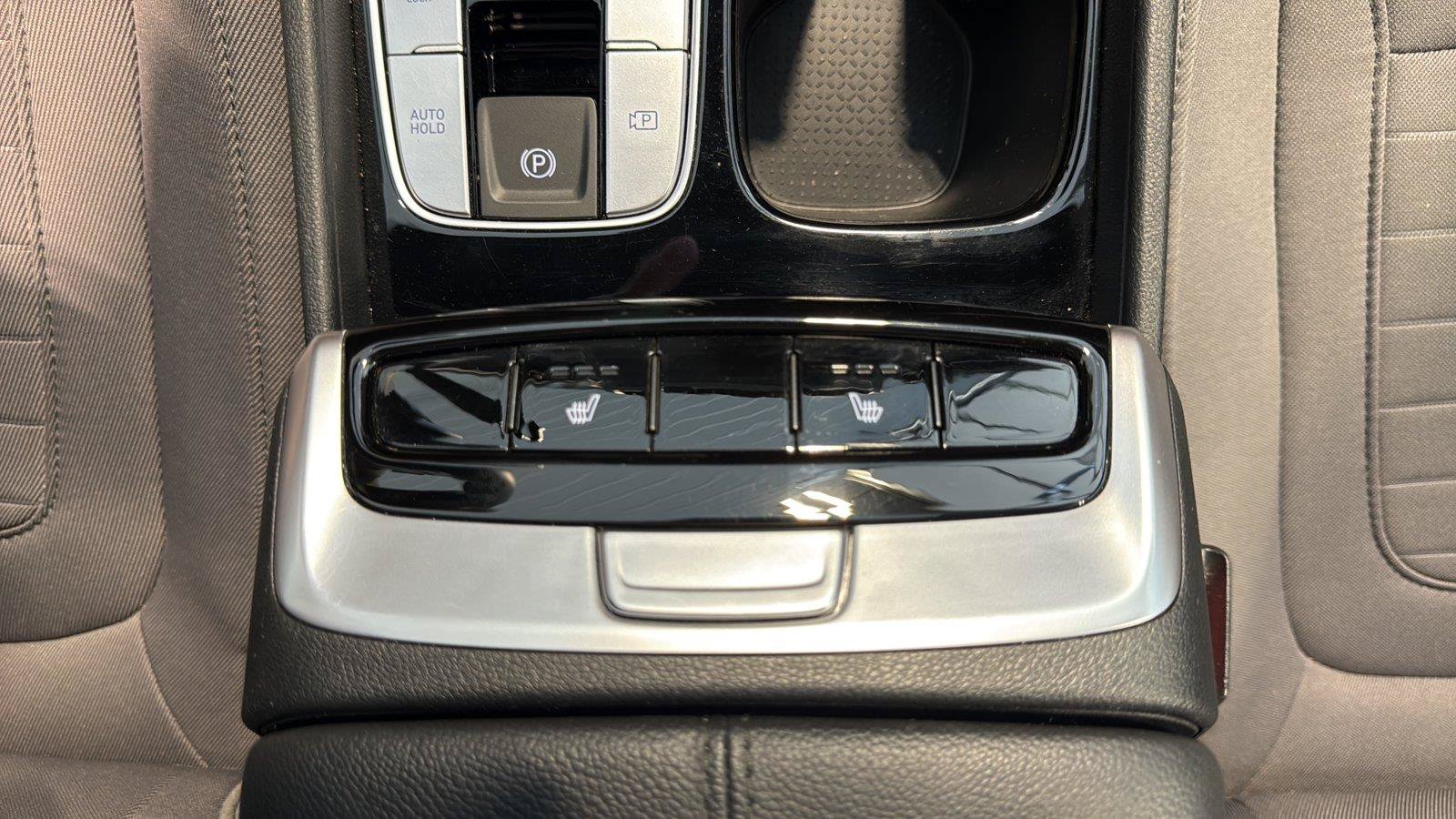 Used 2023 Hyundai Santa Cruz SEL Premium AWD/4WD image 28