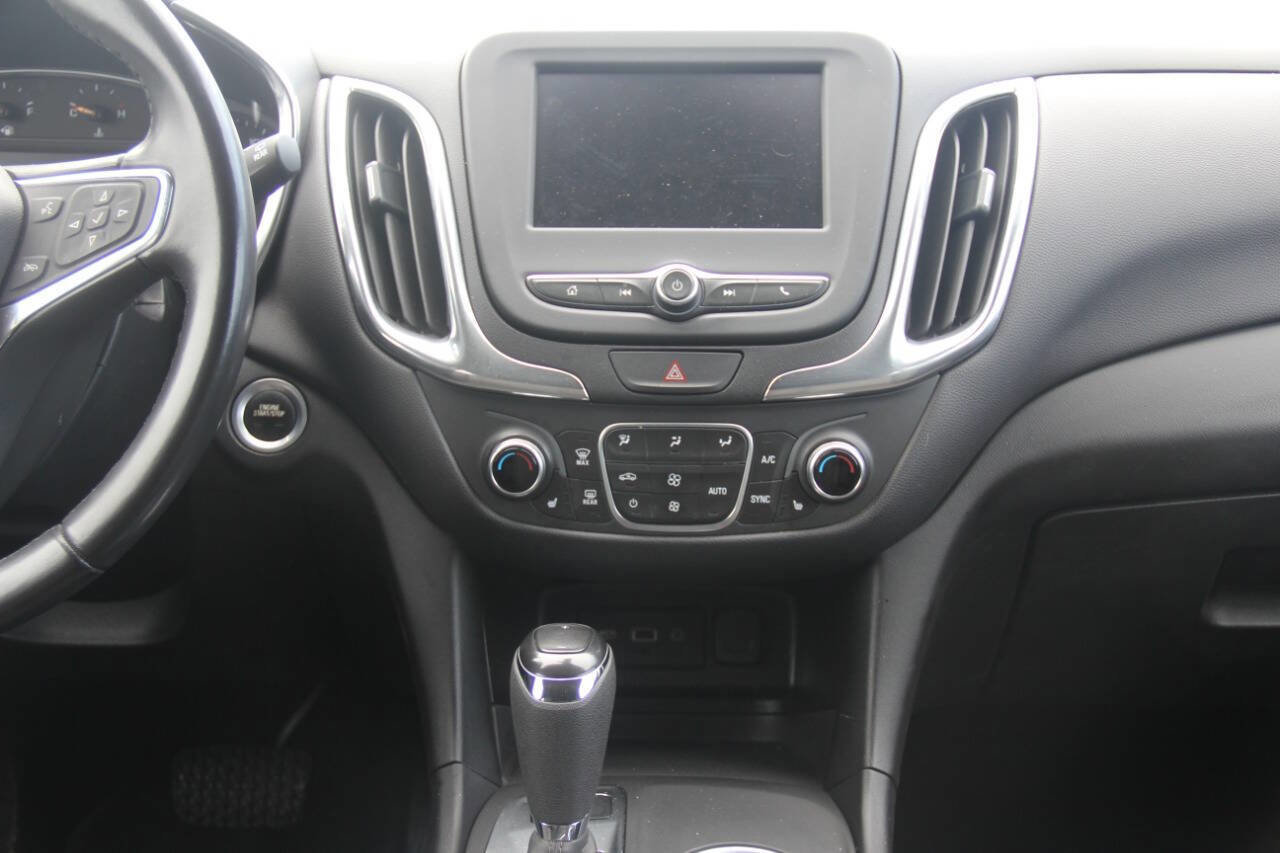 Used 2020 Chevrolet Equinox LT image 19