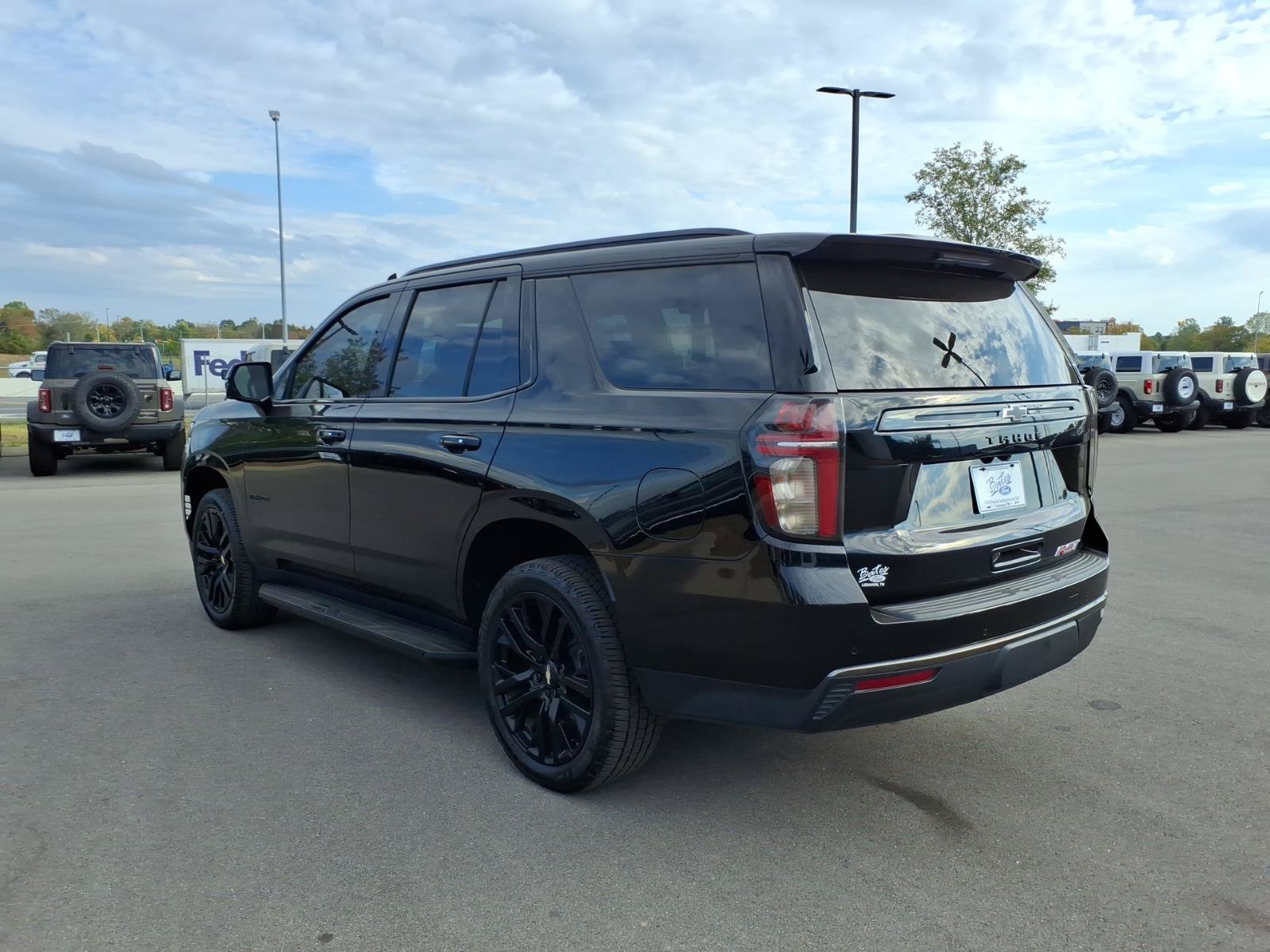 Used 2021 Chevrolet Tahoe RST w/ Luxury Package AWD/4WD image 5