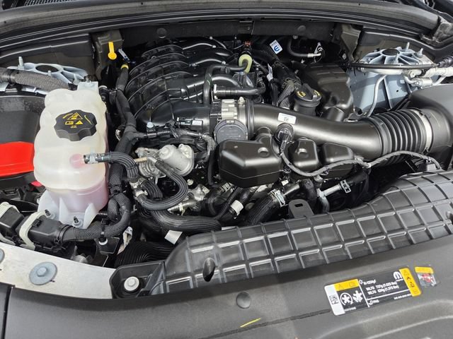 Used 2025 Jeep Grand Cherokee Laredo w/ MOPAR Finishing Package RWD image 20