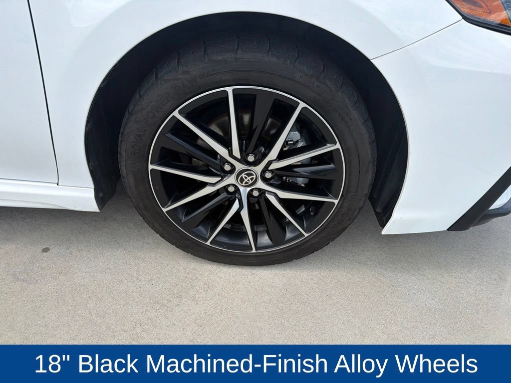 Used 2023 Toyota Camry SE w/ Convenience Package FWD image 12