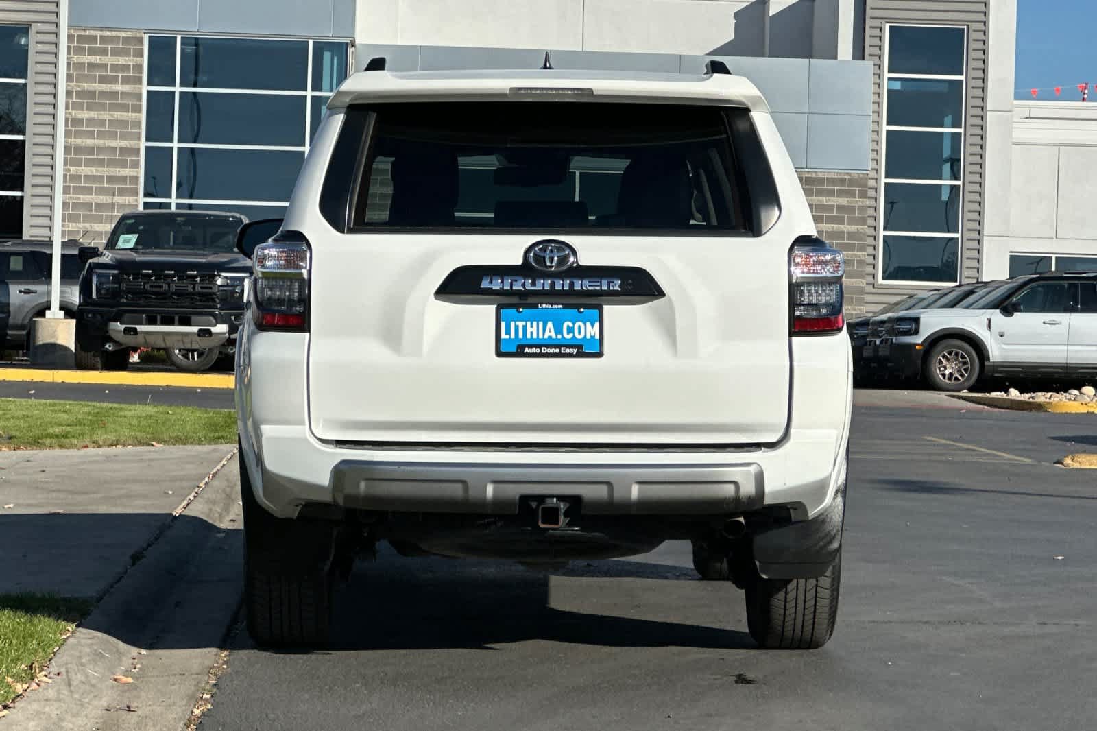 Used 2023 Toyota 4Runner TRD Off-Road Premium w/ Off Road Premium Plus Package AWD/4WD image 7