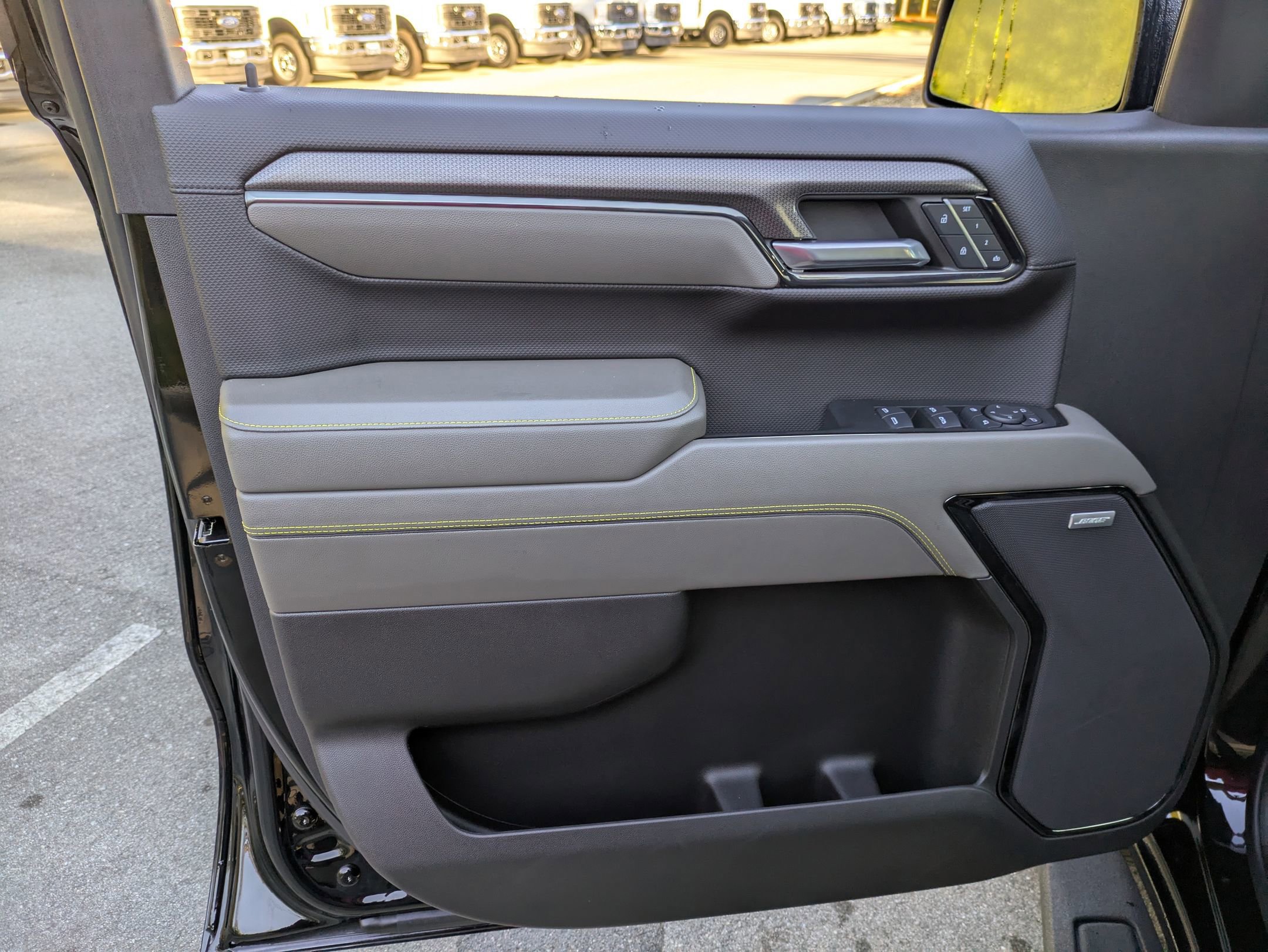 Used 2024 Chevrolet Silverado 1500 ZR2 w/ Technology Package image 16