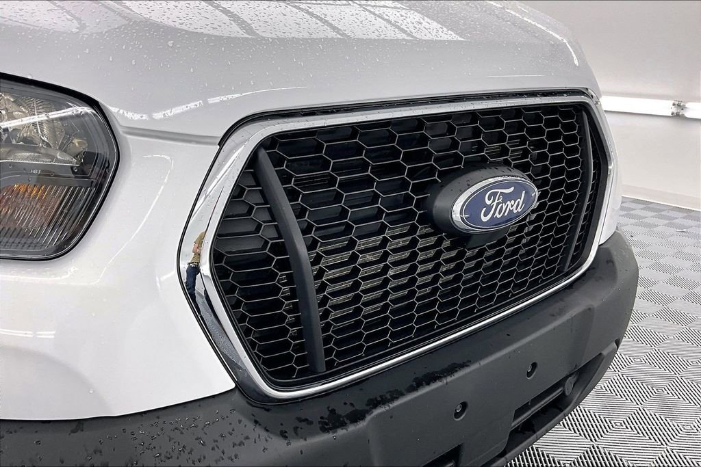 Certified 2024 Ford Transit 250 Low Roof w/ Exterior Upgrade Package image 26