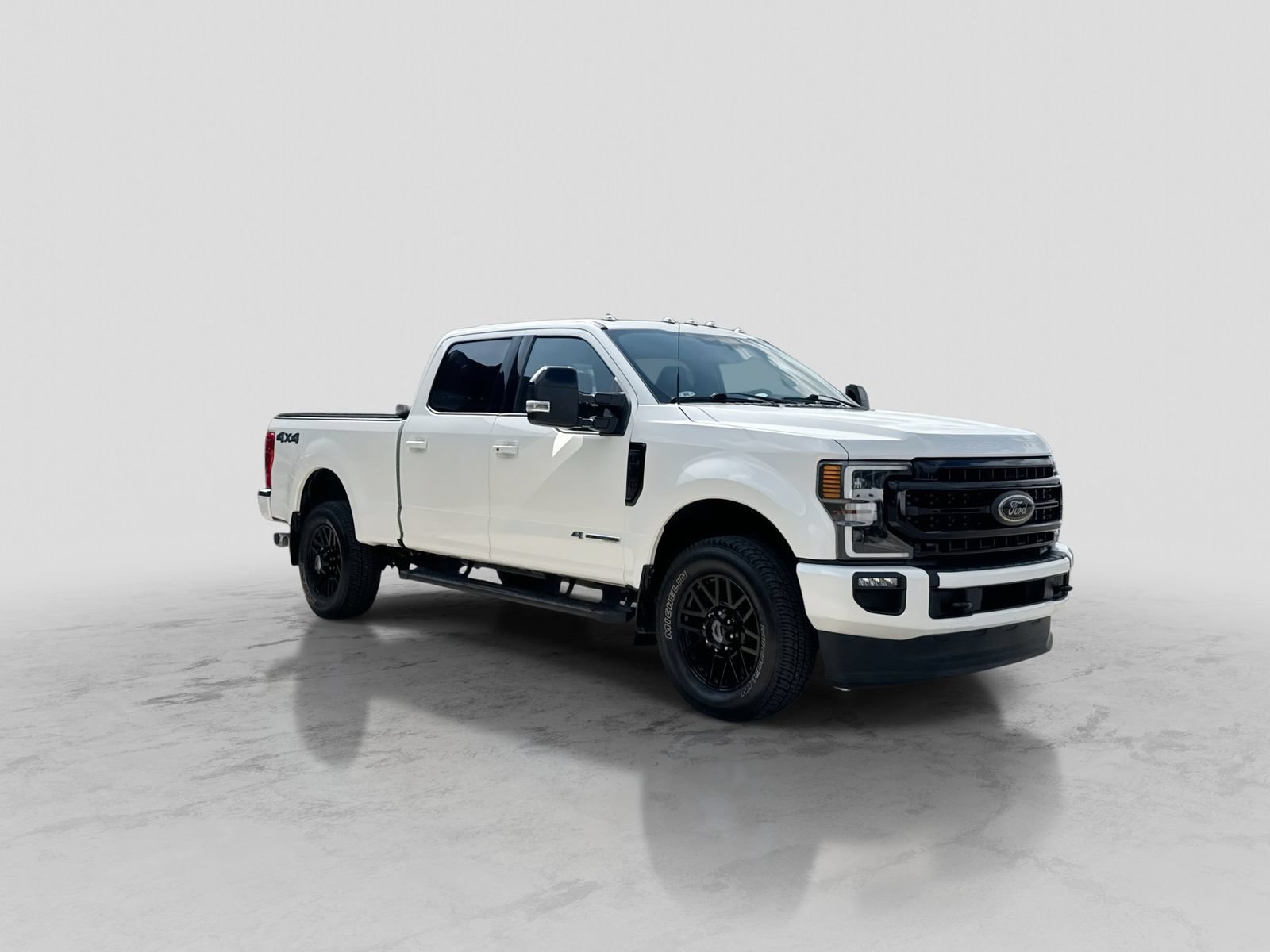 Certified 2022 Ford F350 Lariat w/ Black Appearance Package AWD/4WD image 10