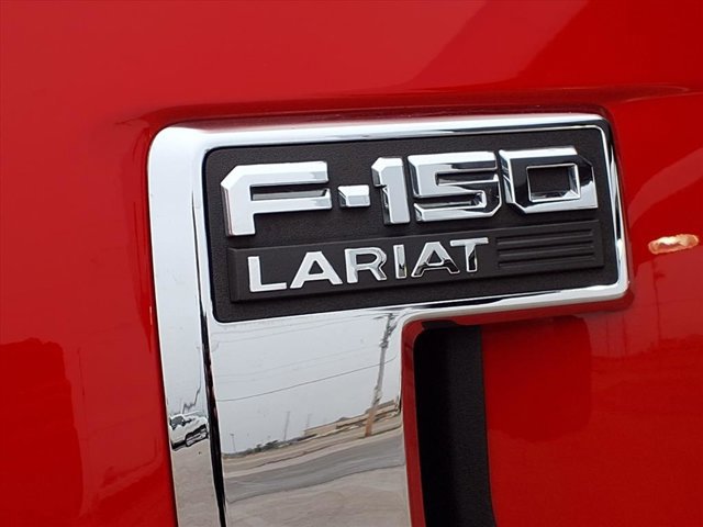 Certified 2021 Ford F150 Lariat w/ Equipment Group 502A High image 24