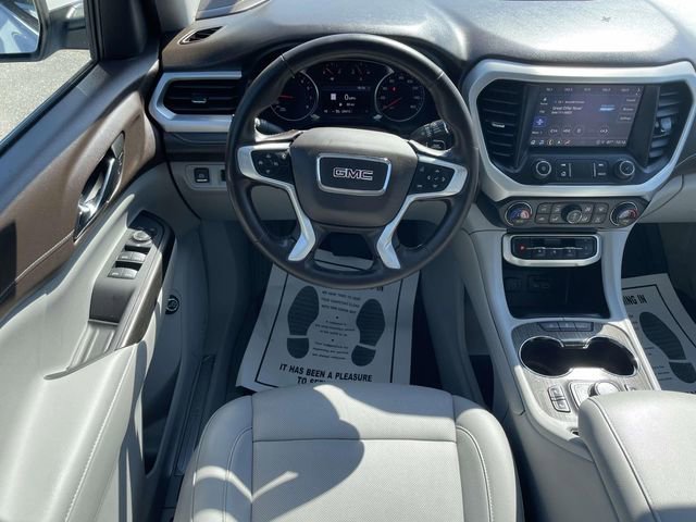 Used 2023 GMC Acadia SLT FWD image 14