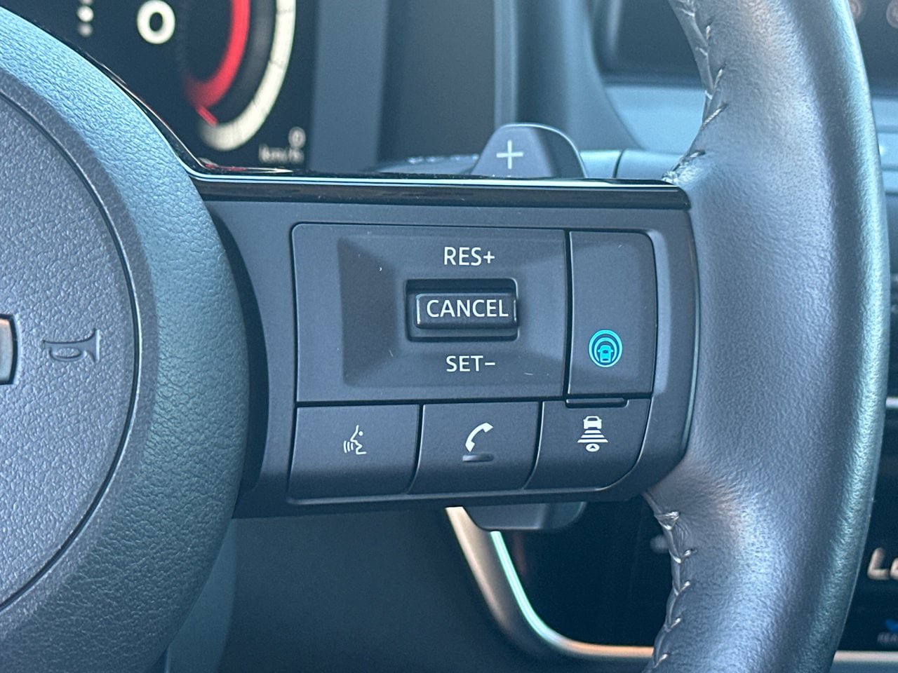 Used 2024 Nissan Rogue SL w/ SL Premium Package AWD/4WD image 28