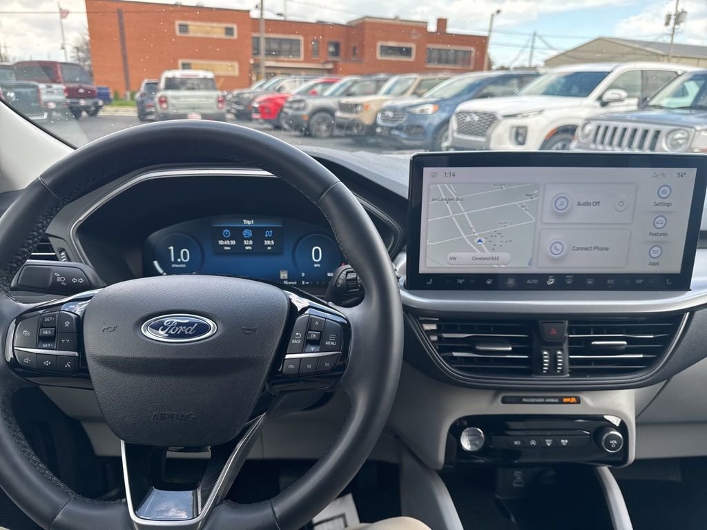 Certified 2023 Ford Escape Active w/ Tech Pack #2 image 3