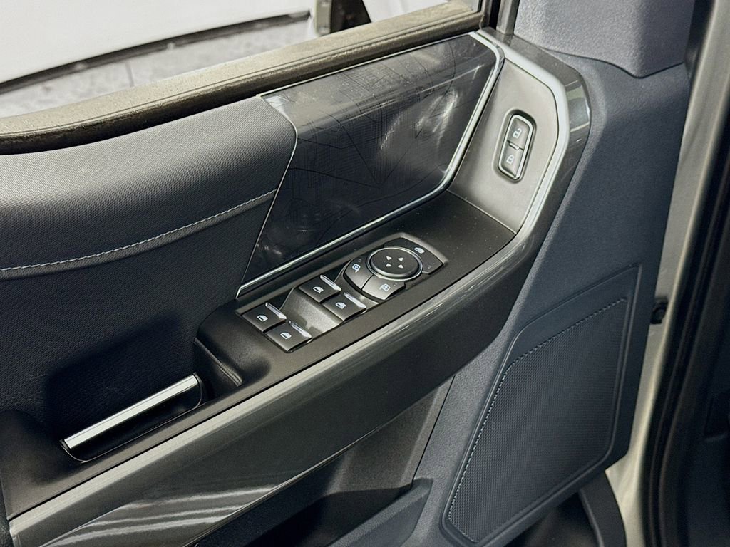 Certified 2022 Ford F150 XLT w/ Equipment Group 302A High image 18