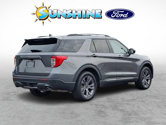 Certified 2023 Ford Explorer XLT w/ Equipment Group 202A AWD/4WD image 6
