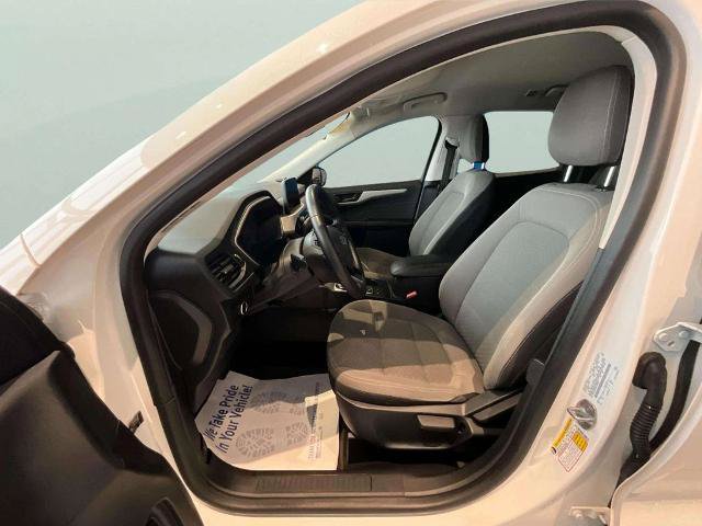 Certified 2022 Ford Escape SE w/ Cold Weather Package AWD/4WD image 13