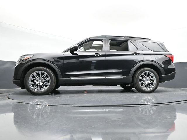 Certified 2025 Ford Explorer Active w/ Active Comfort Package image 35