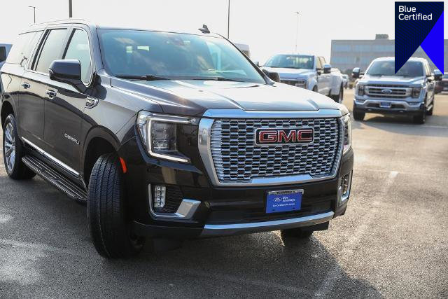 Used 2022 GMC Yukon XL Denali image 1