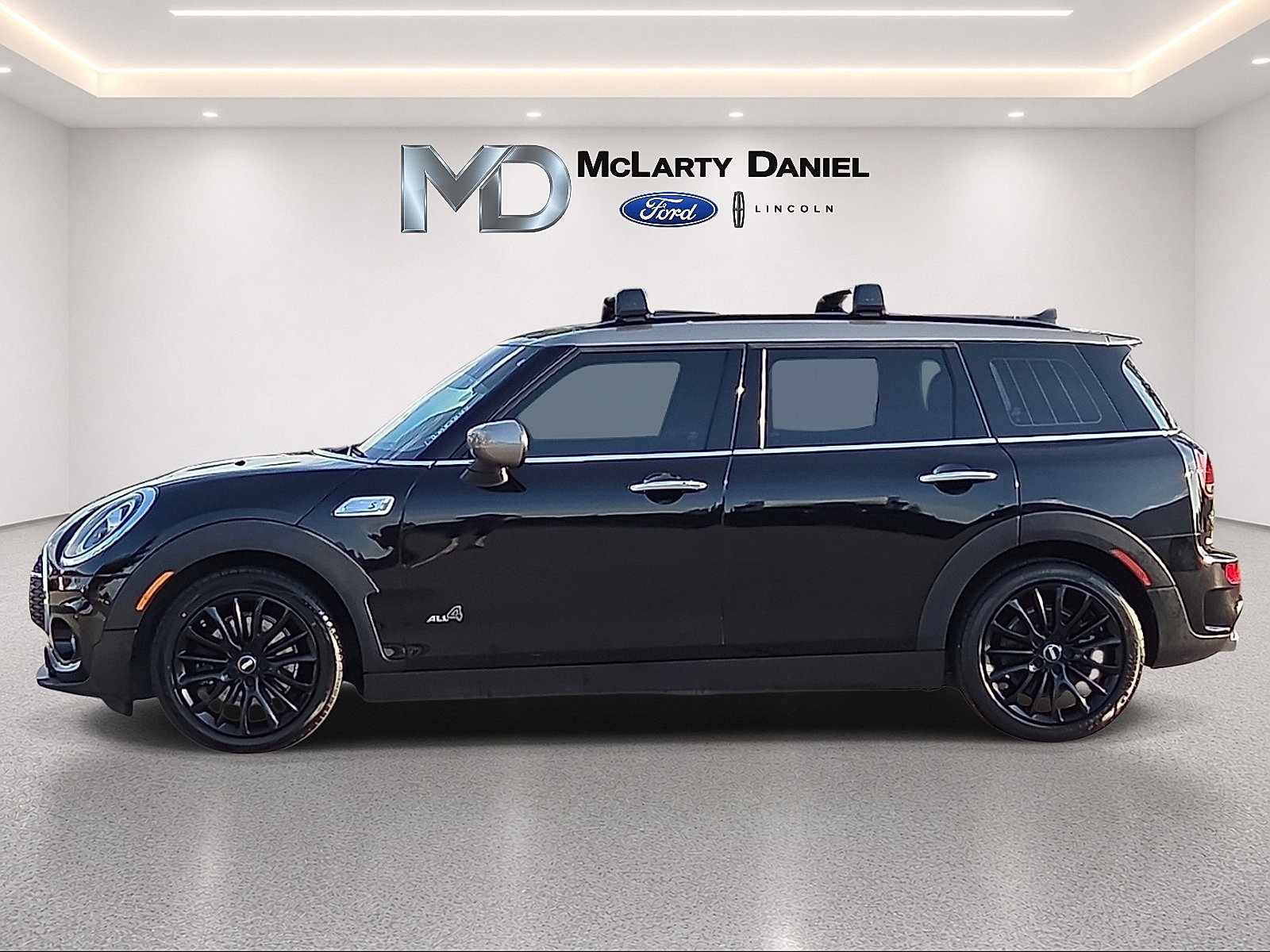 Used 2020 MINI Cooper Clubman S AWD/4WD image 3