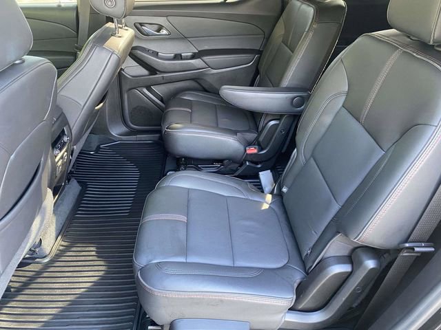 Used 2022 Chevrolet Traverse RS image 16
