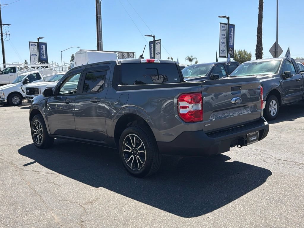 Certified 2024 Ford Maverick Lariat FWD image 8