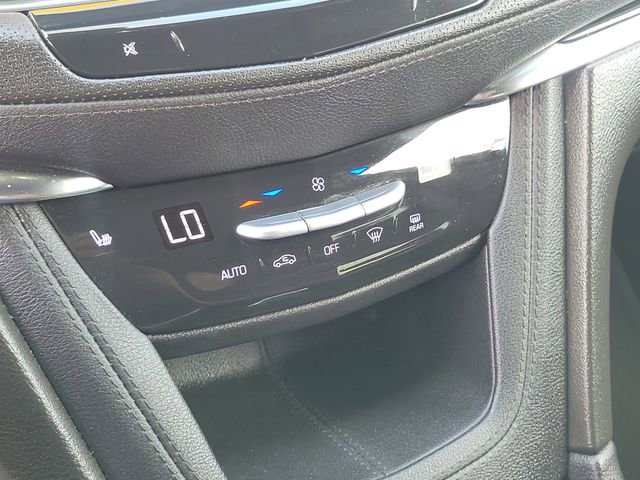 Used 2022 Cadillac XT5 Premium Luxury FWD image 19