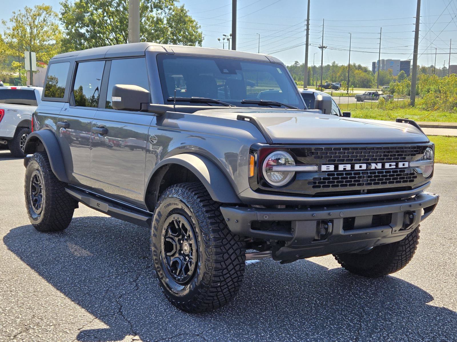 Certified 2022 Ford Bronco Wildtrak AWD/4WD image 6