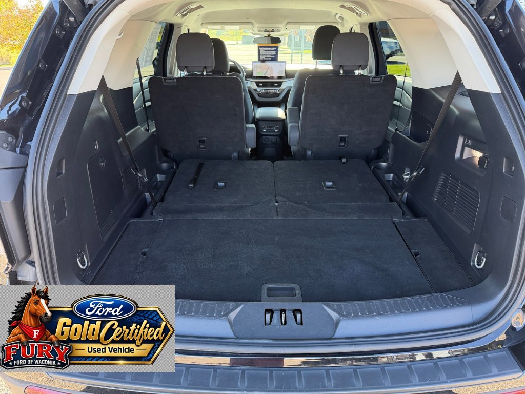 Certified 2025 Ford Explorer Active AWD/4WD image 25