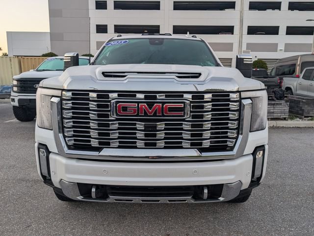 Used 2025 GMC Sierra 2500 Denali w/ Denali Reserve Package image 5