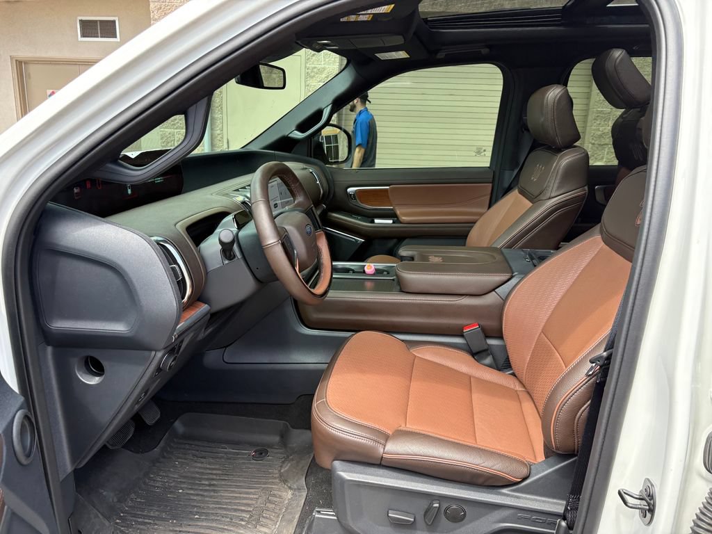 Certified 2025 Ford Expedition Max King Ranch AWD/4WD image 16