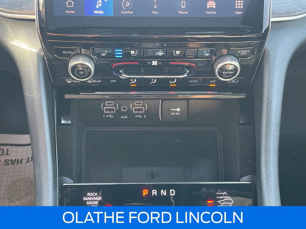 Used 2021 Jeep Grand Cherokee L Overland w/ Advanced Protech Group III image 16