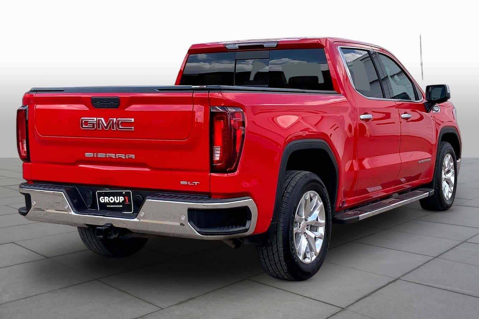 Used 2021 GMC Sierra 1500 SLT RWD image 13