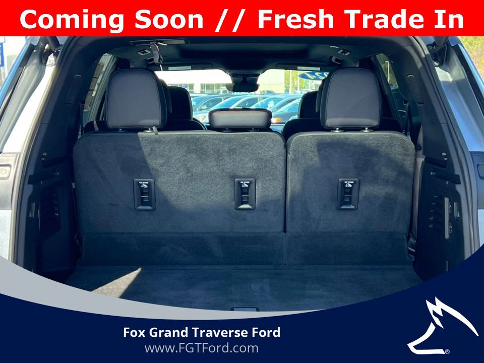 Used 2024 Chevrolet Traverse RS w/ LPO, Floor Liner Package AWD/4WD image 35