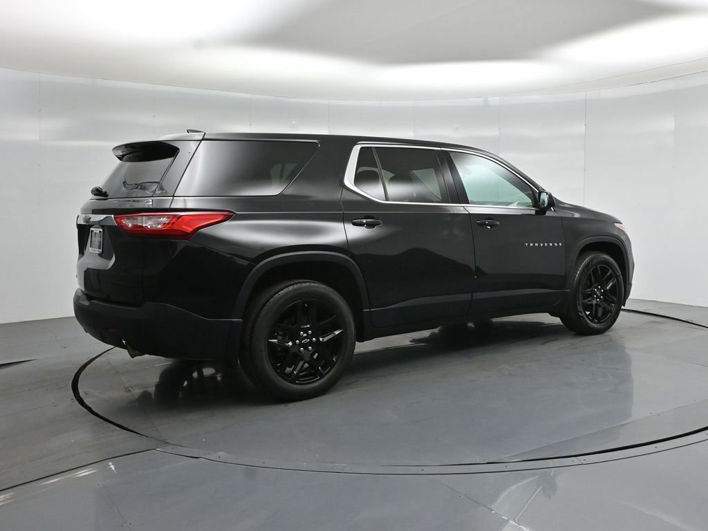 Used 2020 Chevrolet Traverse LS FWD image 12